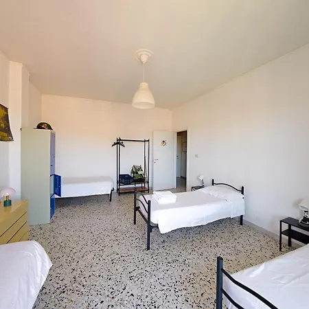 The Homestay - Arezzo-3